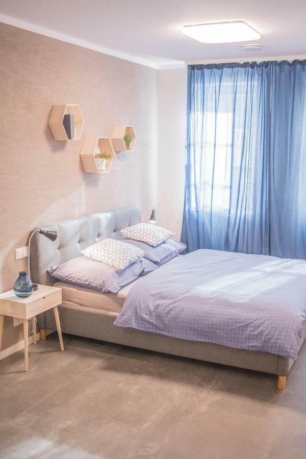 Cmyk Usti Nad Labem Hostel Ngoại thất bức ảnh