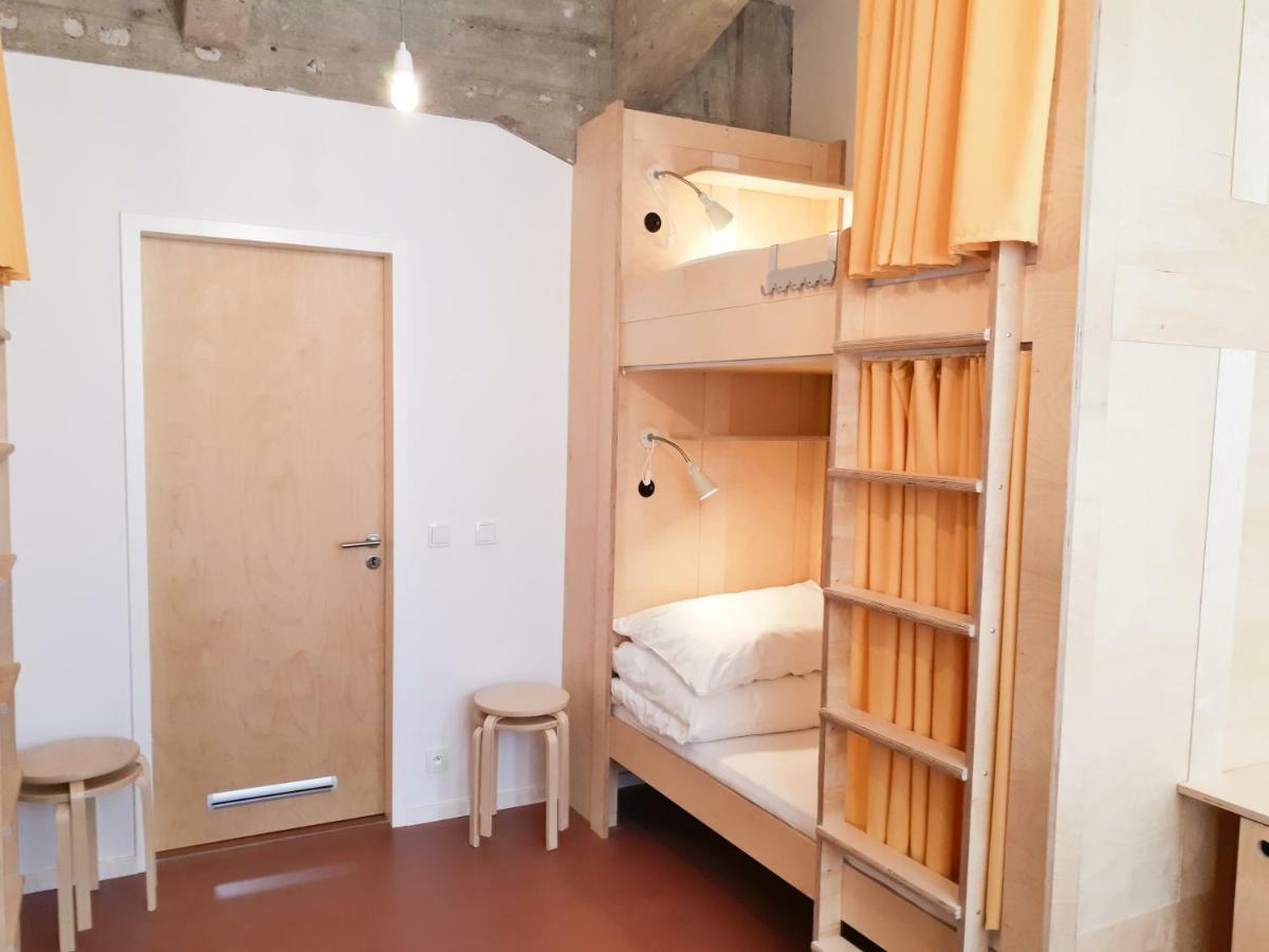 Cmyk Usti Nad Labem Hostel Ngoại thất bức ảnh